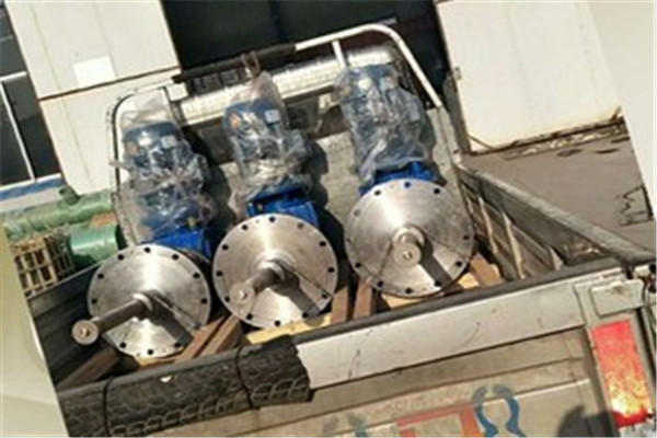 304側進攪拌裝置-淄博友泰環保-黑龍江側進攪拌裝置