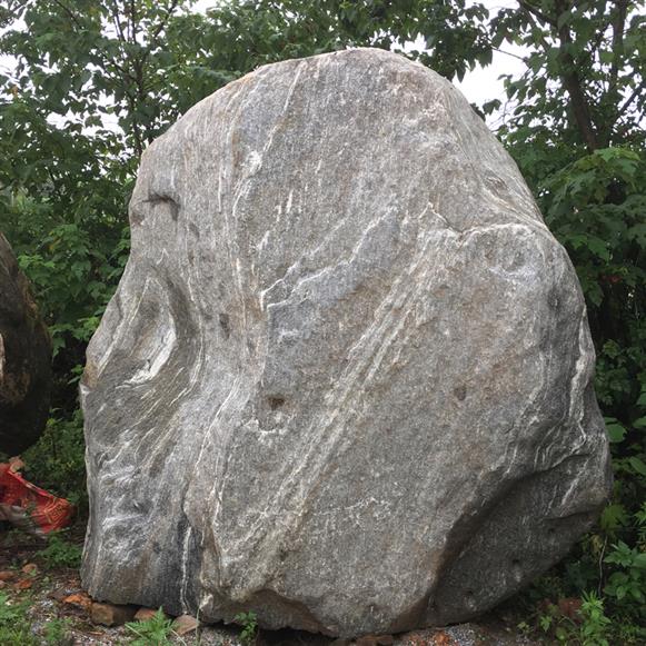 湘西**泰山石