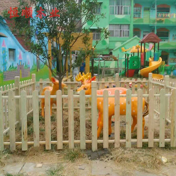 景觀室外防腐木欄桿-恒順防腐木