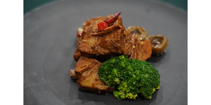 河北區(qū)能學(xué)到東西的西餐培訓(xùn)學(xué)校有哪家 新東方烹飪培訓(xùn)學(xué)校供應(yīng)