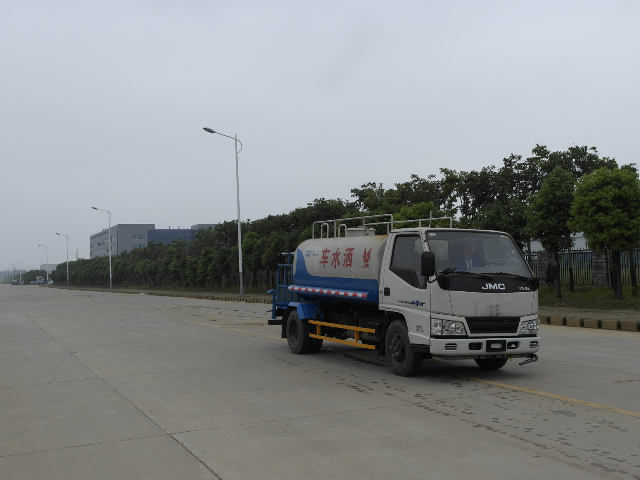 上海順達清障車供應企業 服務為先 上海全順汽車銷售供應