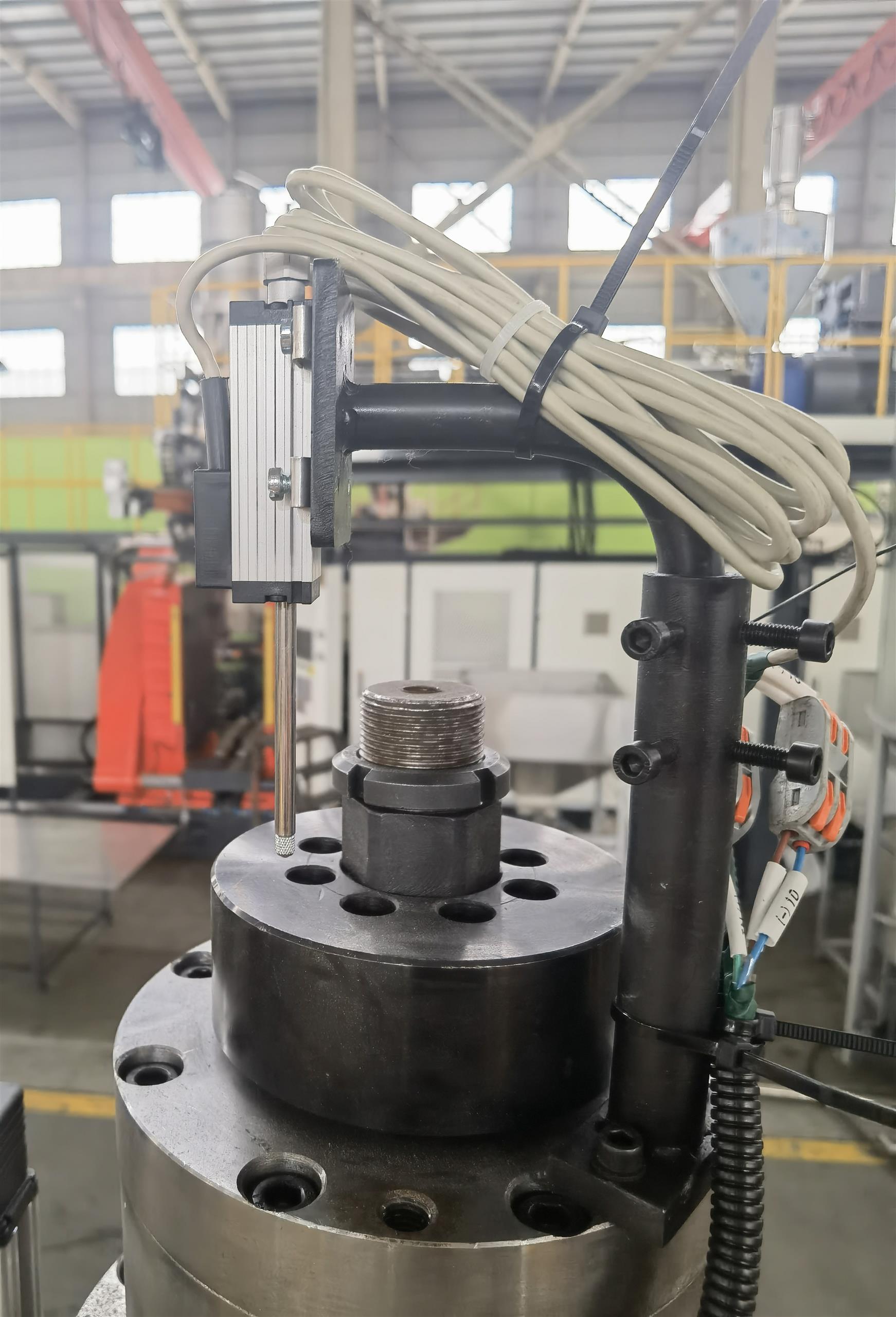 半自動金緯吹塑機型號