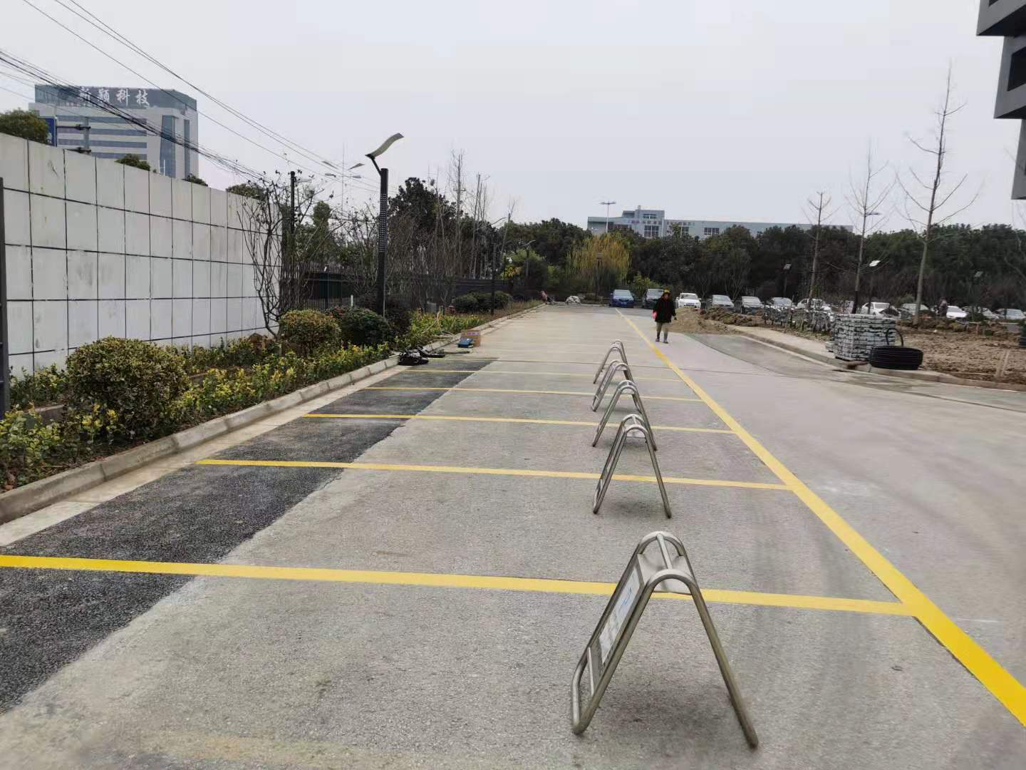 蘇州車位劃線、停車場劃線、廠區車間劃線、吳江消防通道劃線