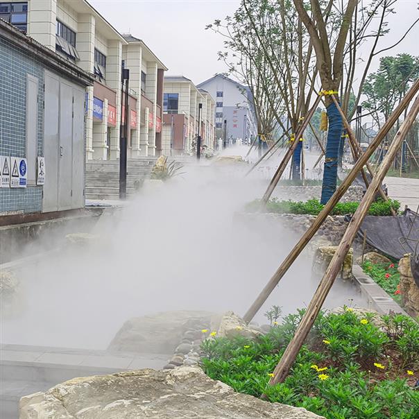 重庆渝北广场喷雾造景