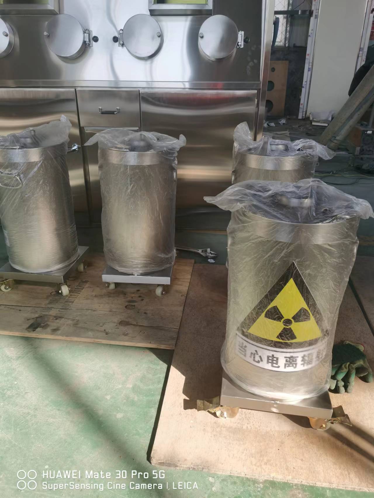 核醫學放射性儲物箱廠商