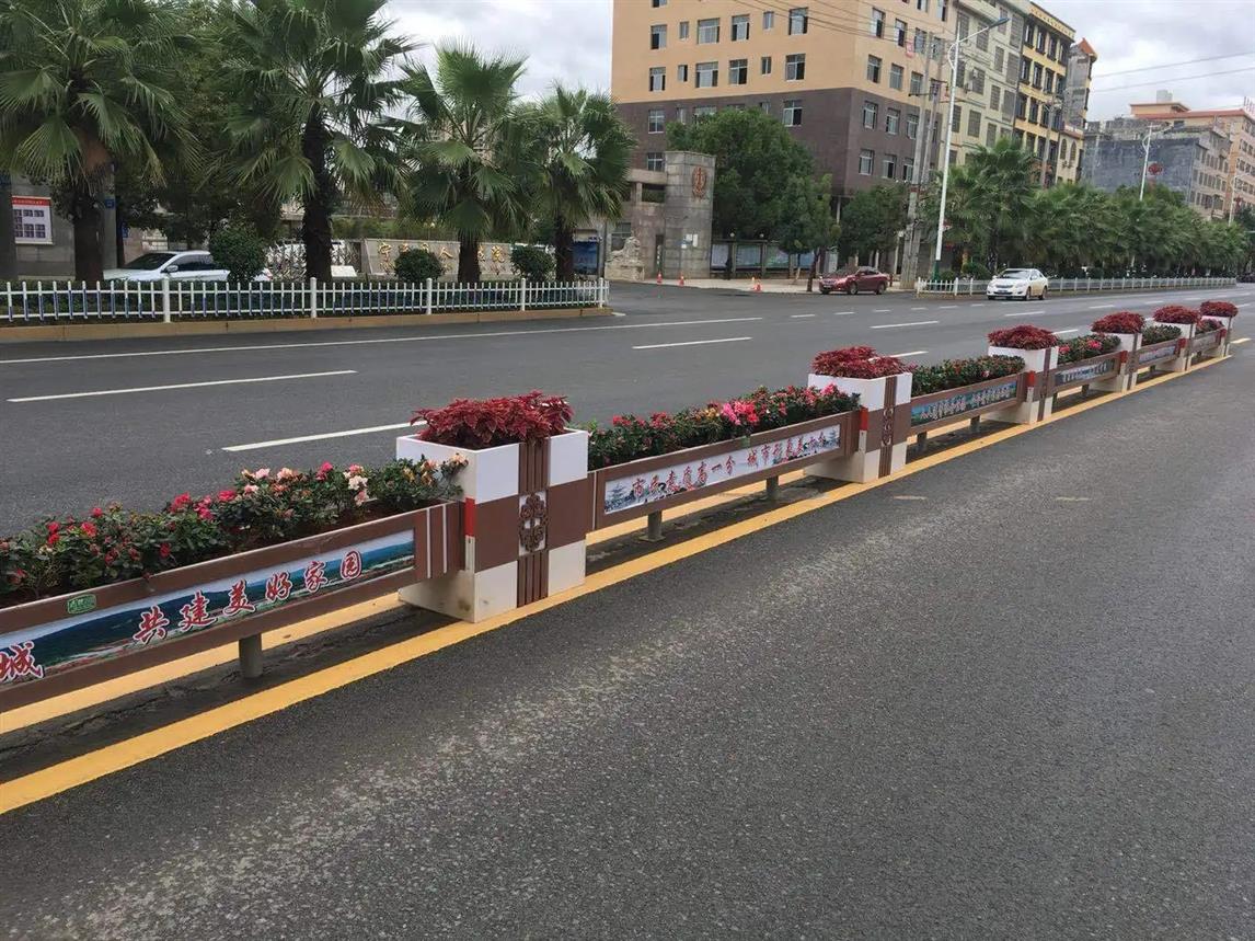 塔什库尔干塔吉克自治县道路花箱护栏加工厂