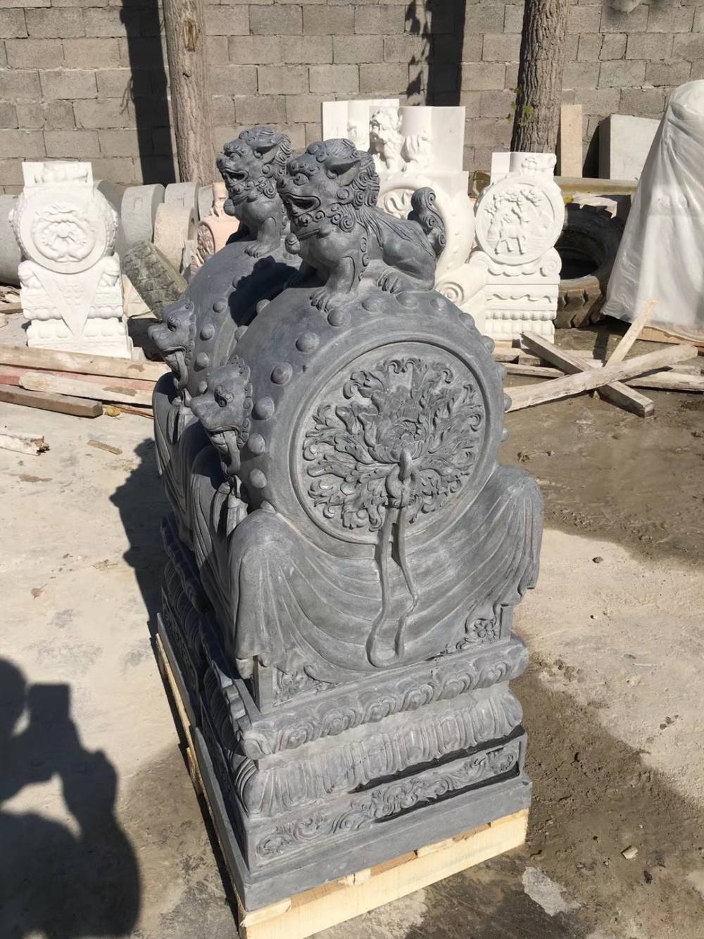 青石門墩抱鼓石一對家用做舊門當庭院石獅子石鼓