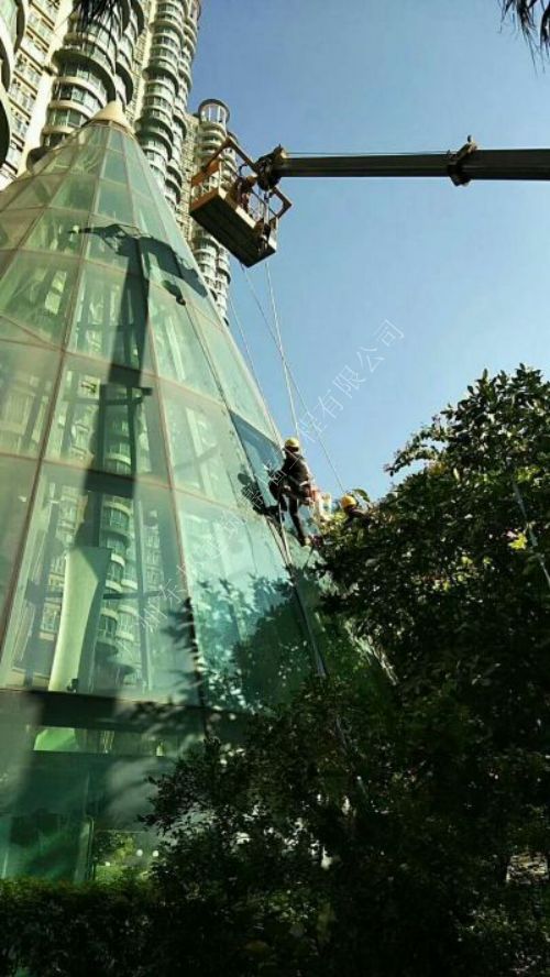 南宁高空外墙防水补漏工程