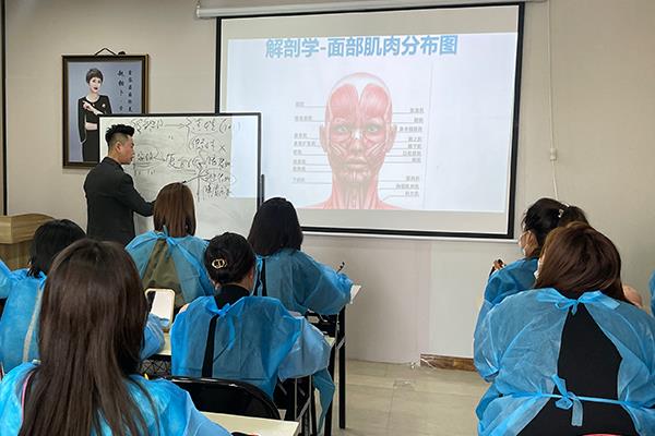 郑州医美设计师培训课程