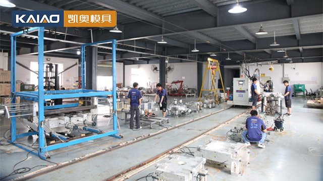 深圳低压灌注机的用途 深圳市凯奥模具供应