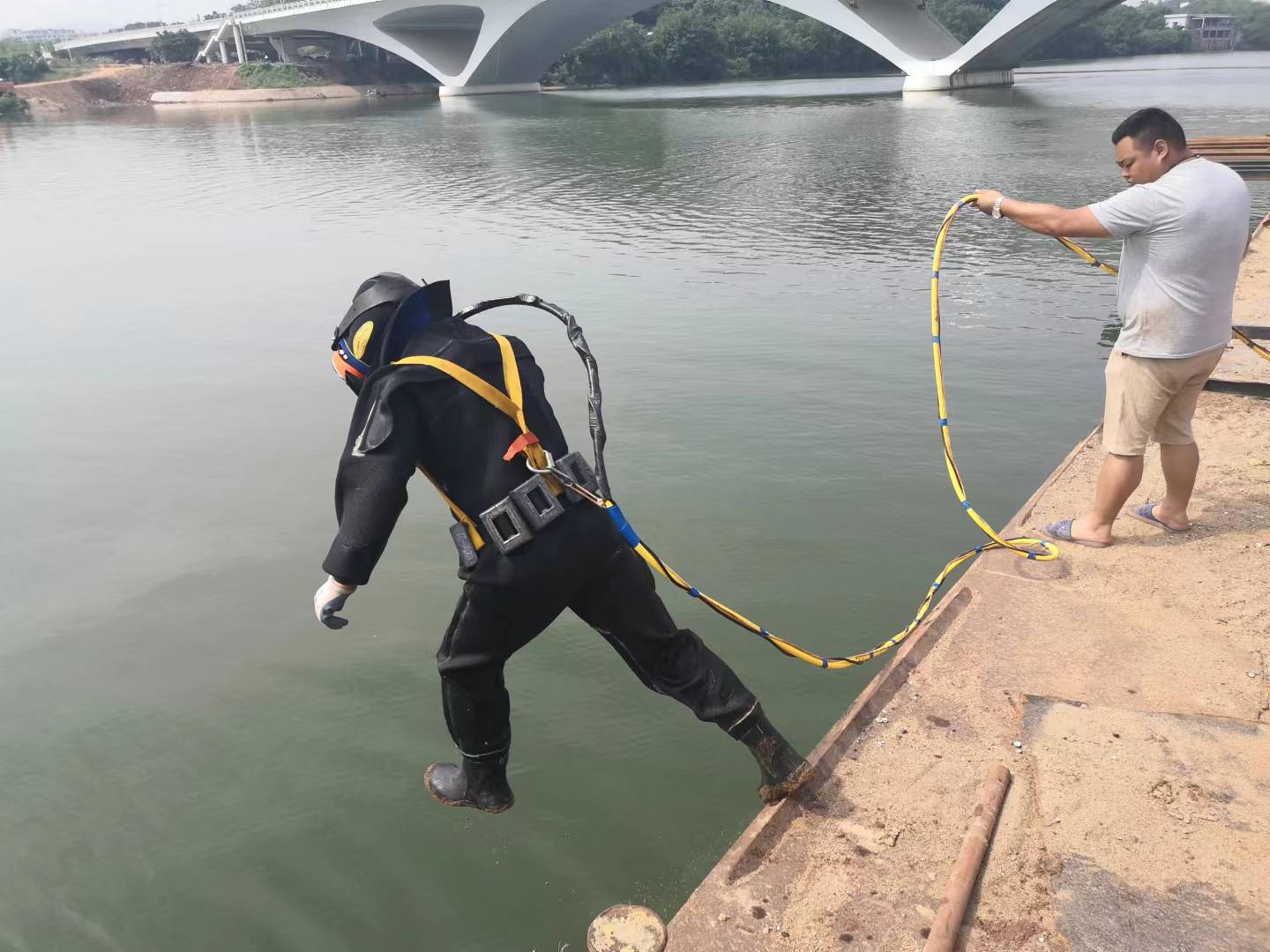 长沙水鬼蛙人服务公司介绍