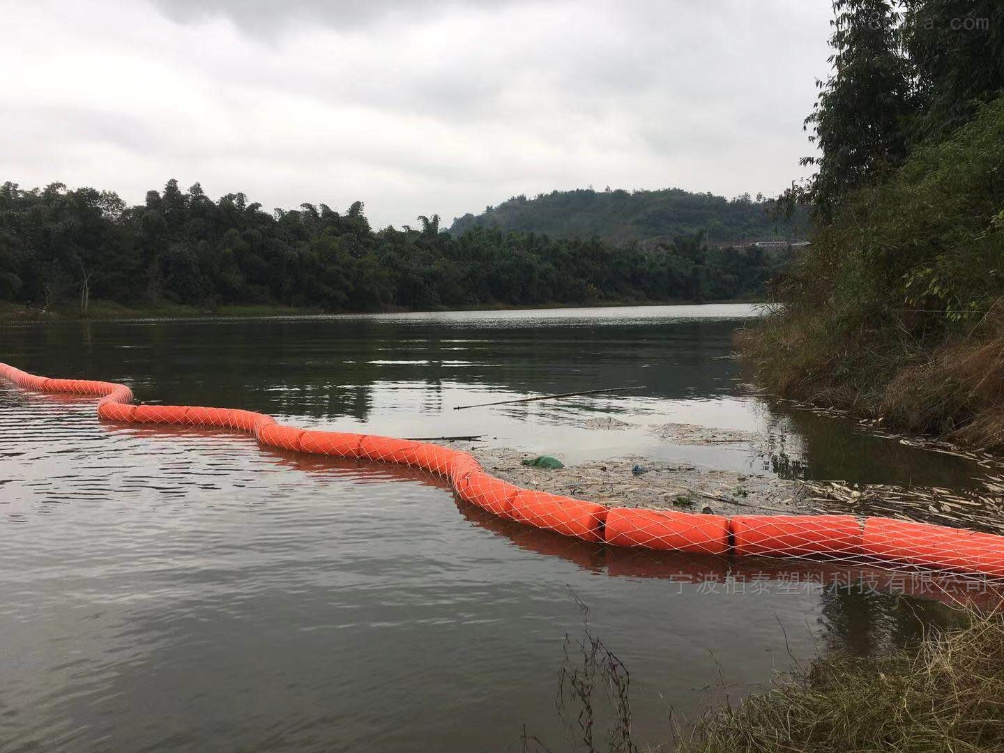 柏泰一体式河道漂浮垃圾拦污浮体供应