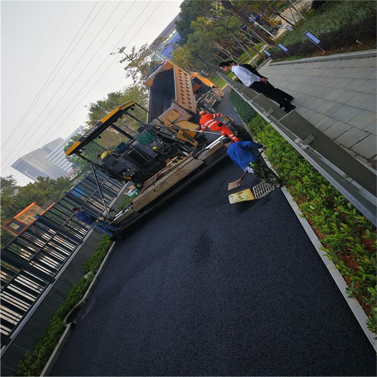 深圳南山大沖瀝青電話 廣州市興業(yè)建設工程有限公司