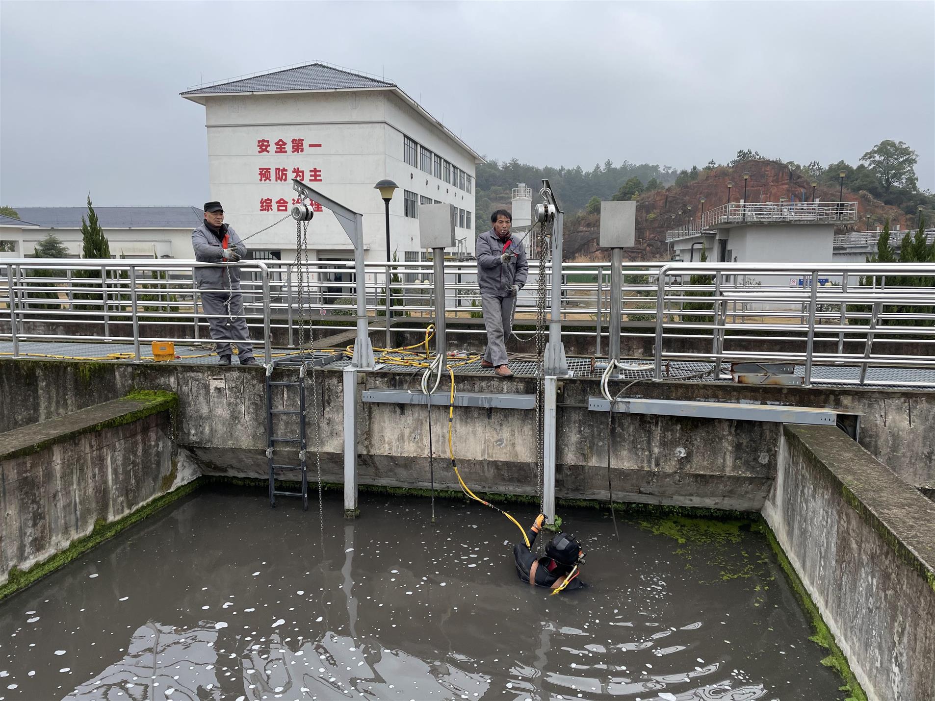 珠海水下混凝土拆除工程