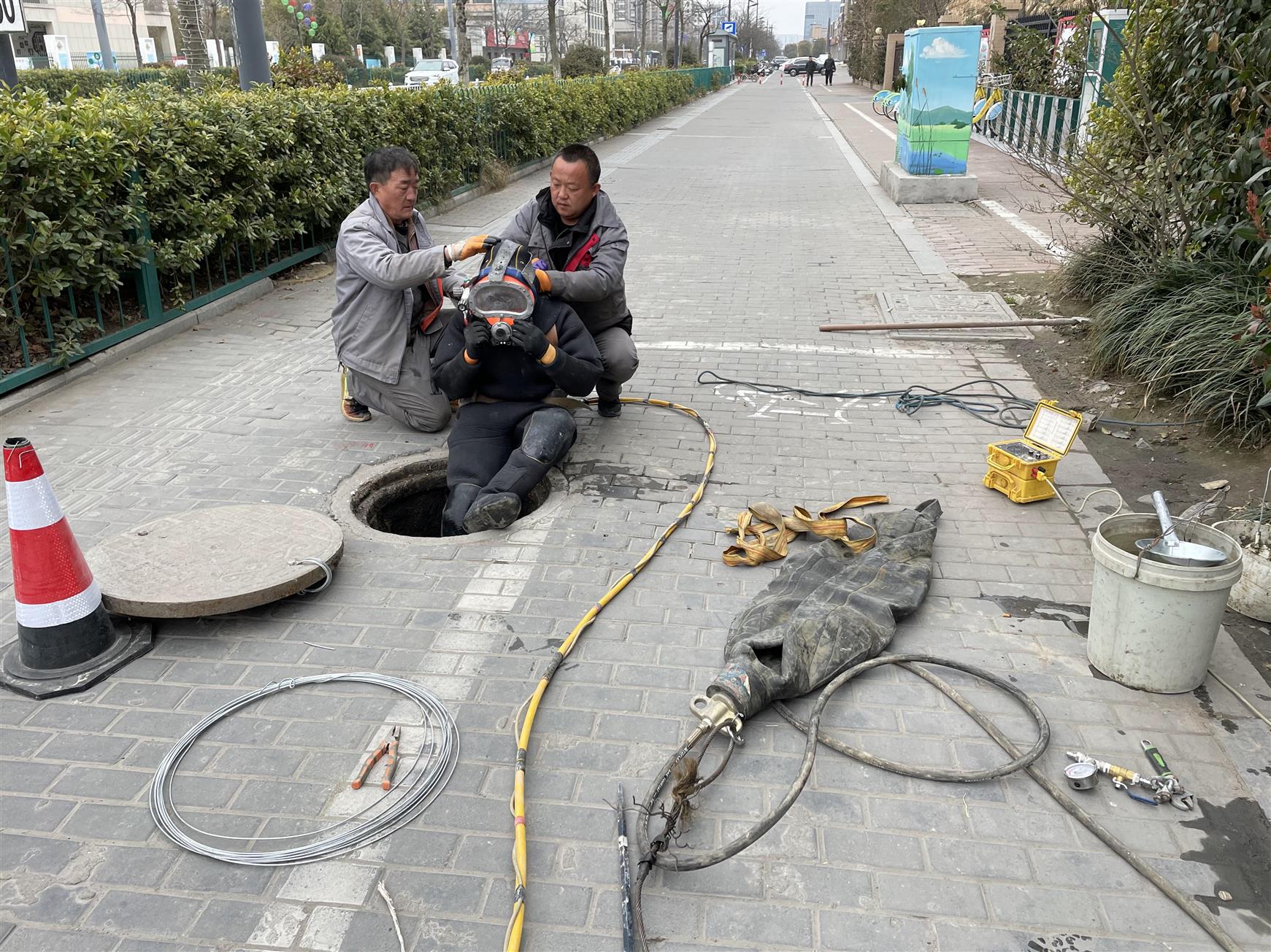 东莞水管道砌墙封堵团队