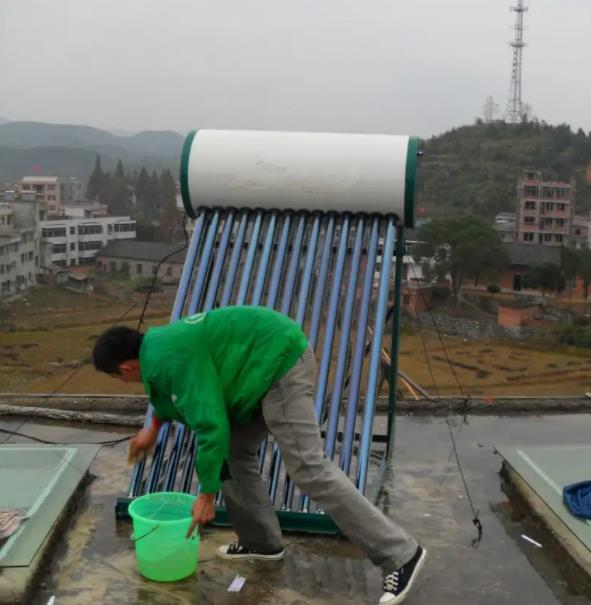 深圳维修太阳能热水器电话