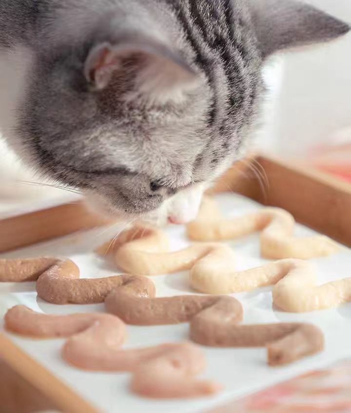 定制猫咪零食罐头酱