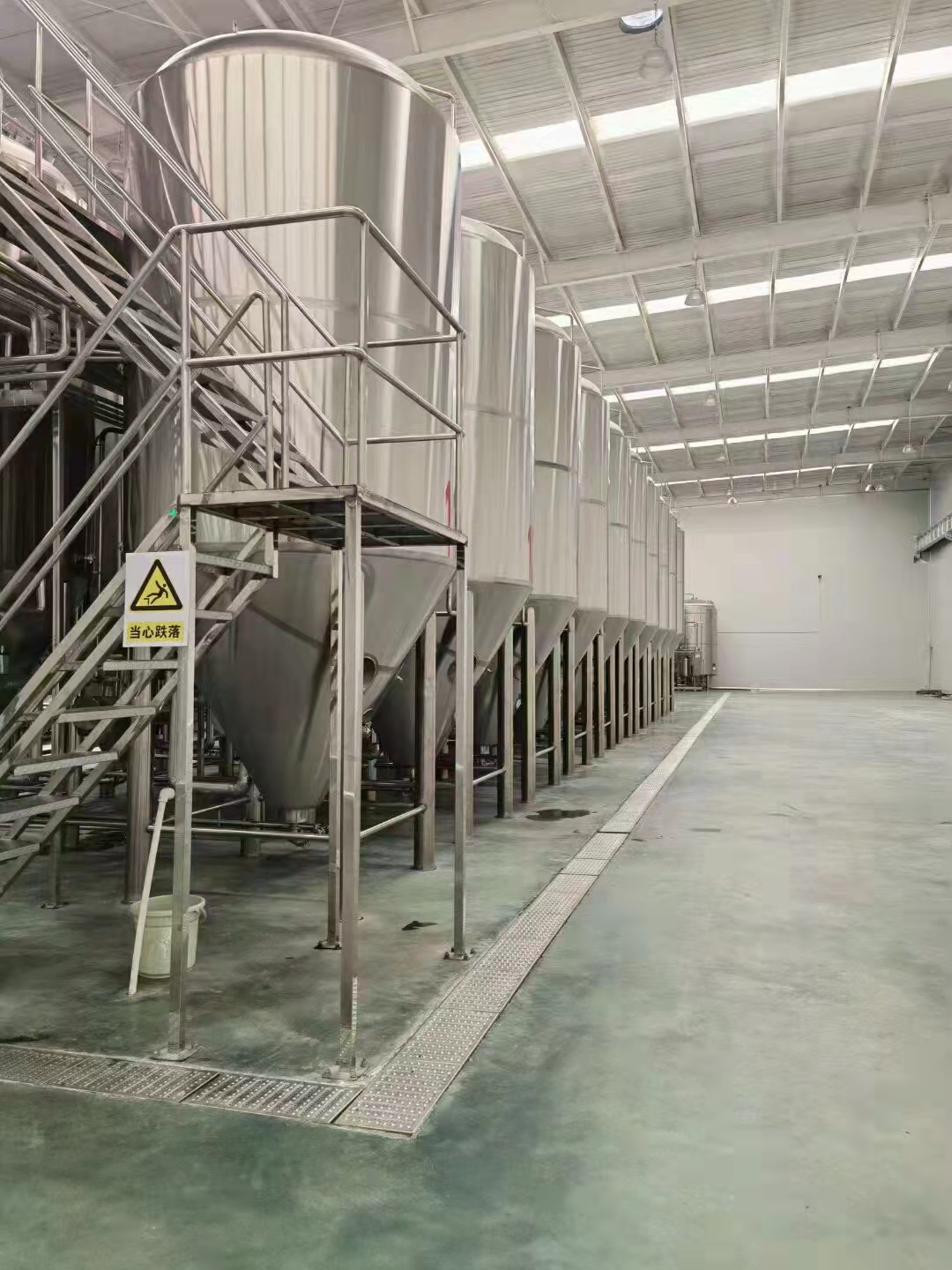 海南酒廠型全自動釀酒設備供應商
