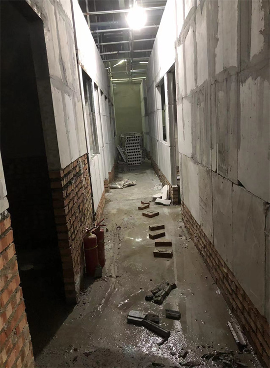 樂山多孔加氣隔墻磚廠家
