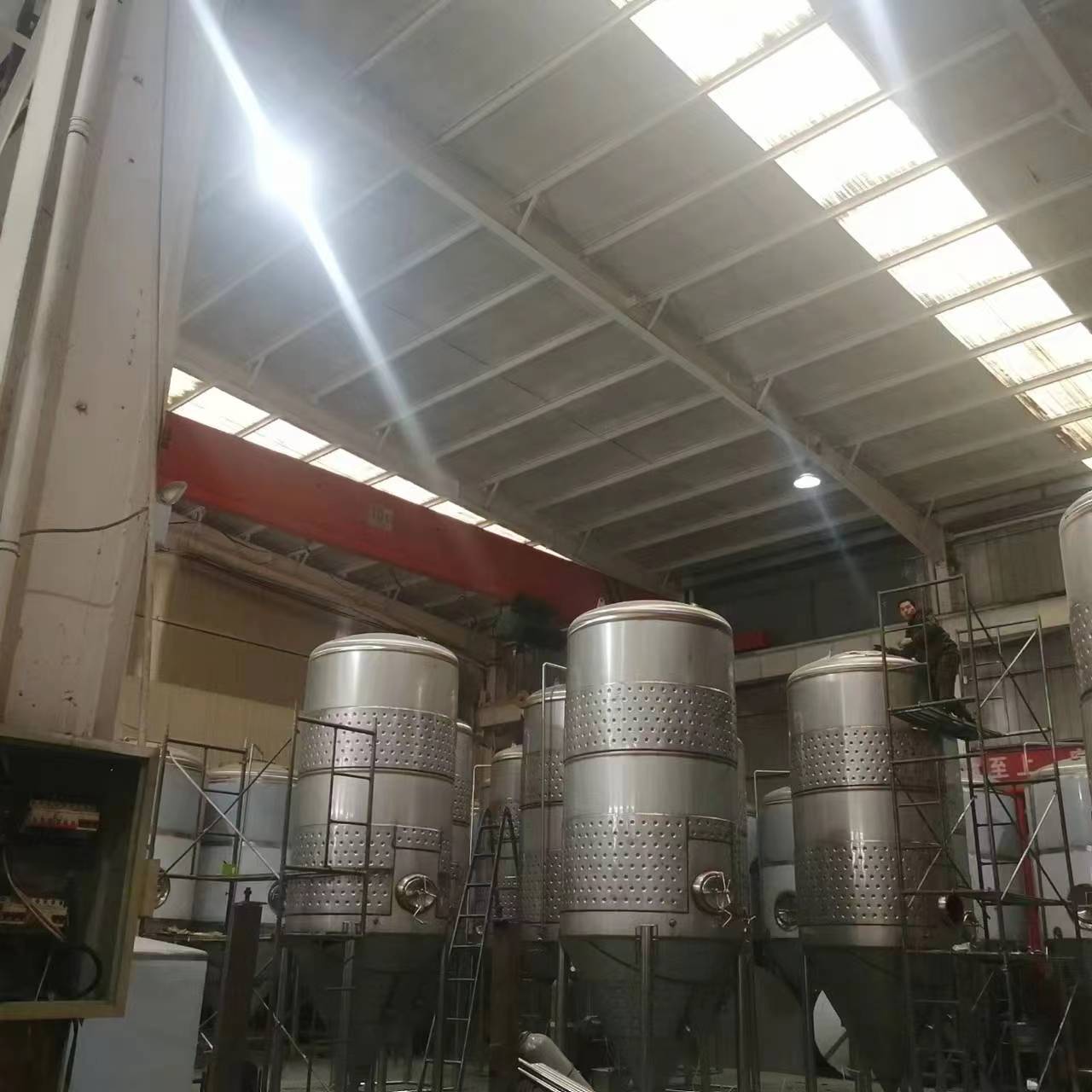 北京自釀啤酒設備精釀啤酒設備供應廠家 