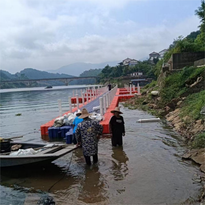 加厚全新吹塑浮體筒 水上碼頭浮漂釣魚(yú)臺(tái)水上房屋塑料浮筒碼頭