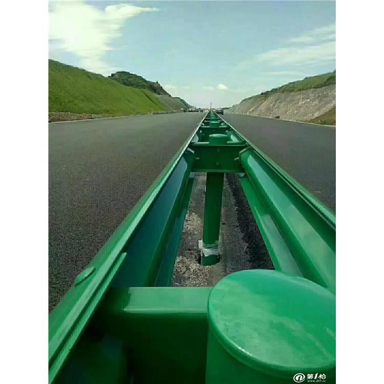 山東公路雙波護欄 熱鍍鋅波形護欄 選材報價