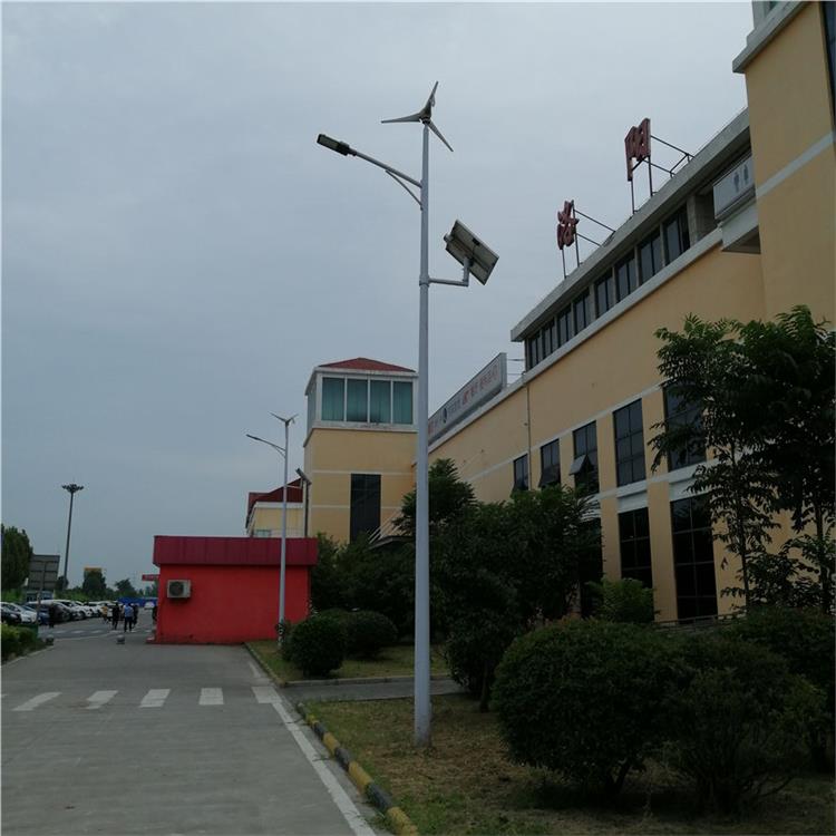 南陽太陽能路燈維修