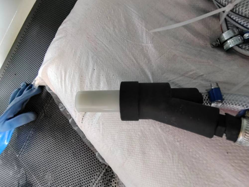 河南安陽秉騰機械手動噴砂機廠家供應６０５０