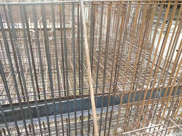 河南鋼筋水噴砂除銹設備