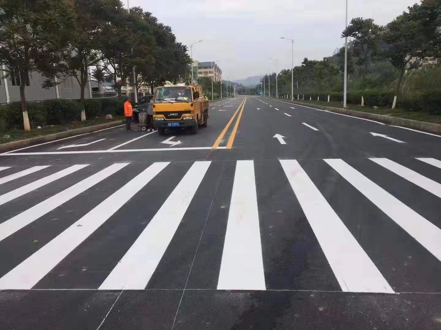 广州道路标线施工价格