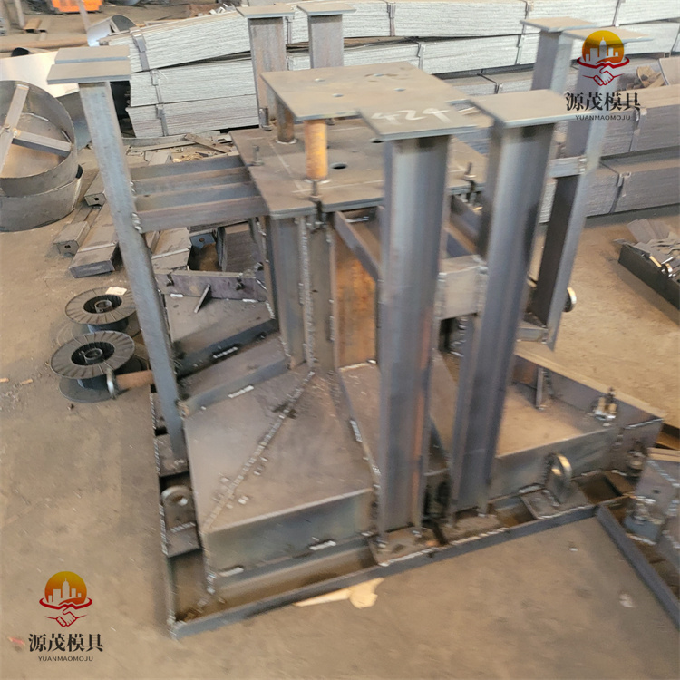 廊坊預制鋼構基礎墩模具供應 光亮度高