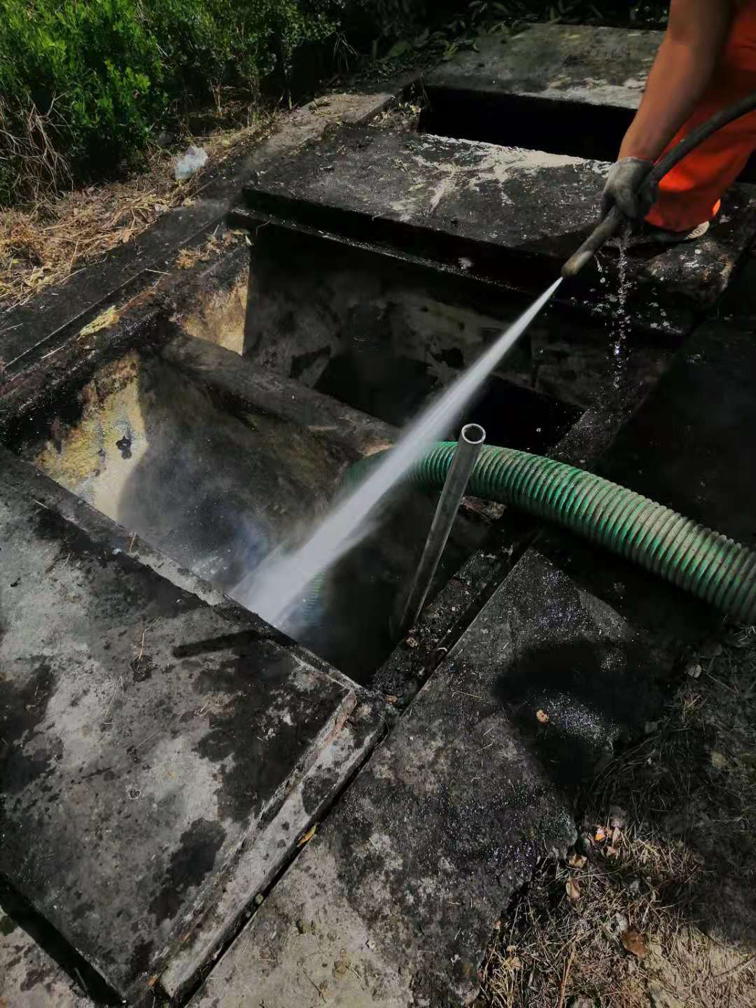 上海隔油池清理联系电话