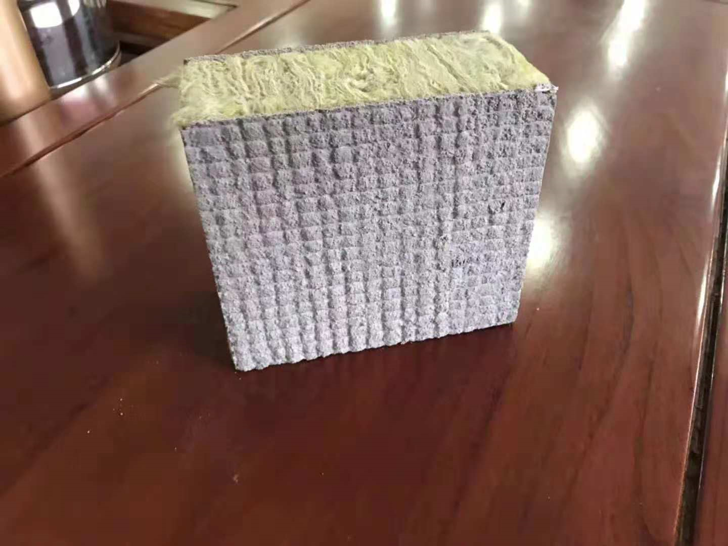 漢中科越外墻保溫砂漿巖棉板