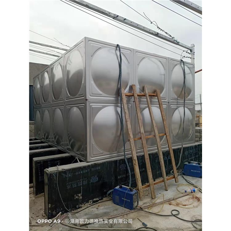 四川保溫水箱 重量輕
