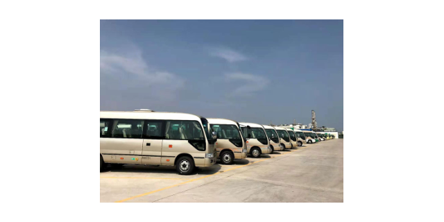上海會務租凱美瑞哪家劃算 歡迎來電 蘇州市時運汽車租賃供應