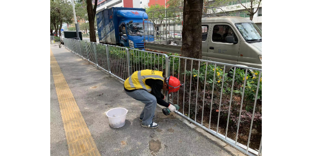 公共深標護欄型號 深圳市華羽交通設施工程供應