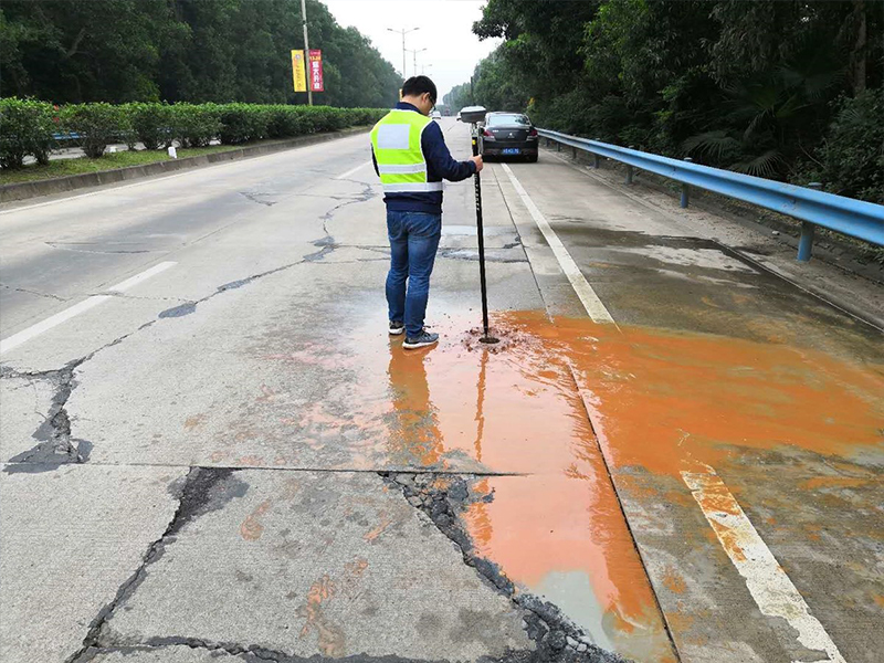 公路地下病害檢測