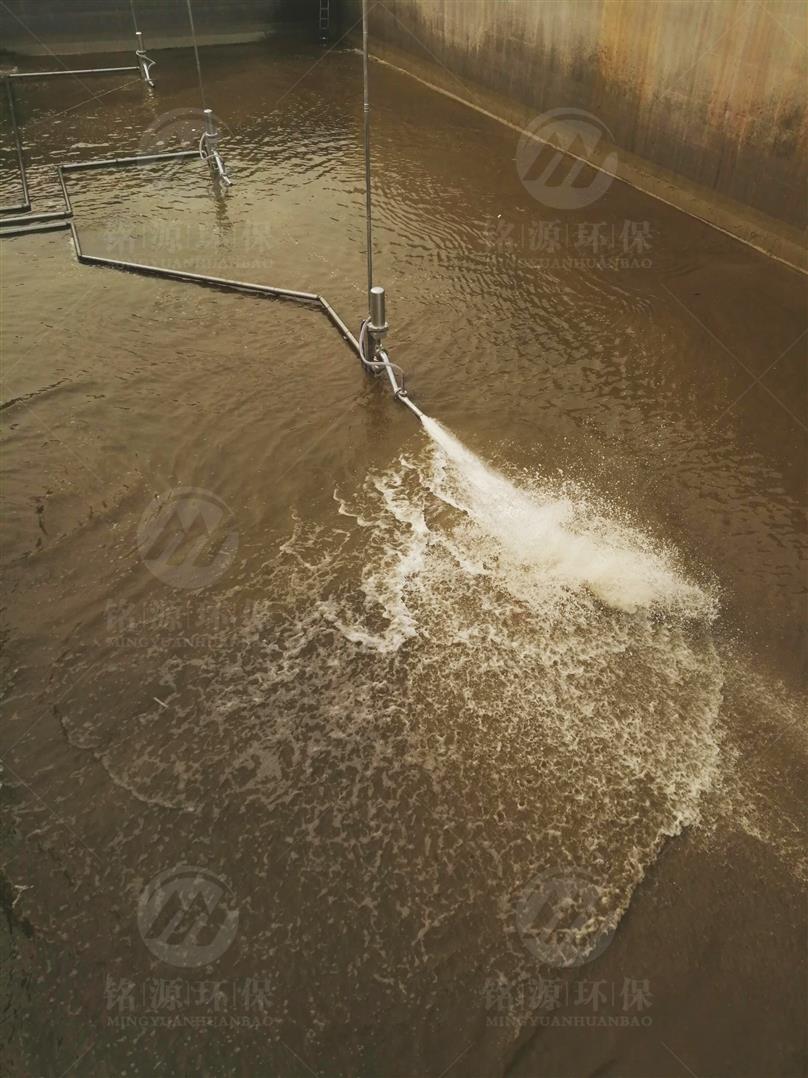 雨水调蓄池冲洗装置