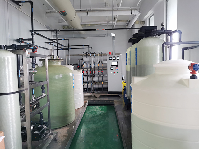 蘇州GMP純化水設備軟水設備咨詢 歡迎來電 碩科環保工程設備供應