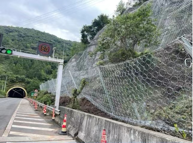 四川仲达高速、景区RXI 型被动防护网厂家