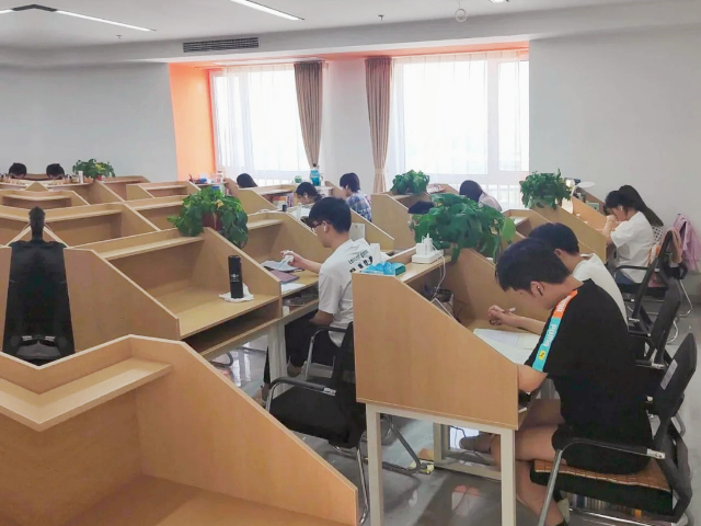 沛縣推薦考編收費 徐州尚碩教育咨詢供應 