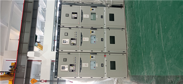四川一般型高壓配電柜KYN28-12 施耐德授權 上海彬長電氣成套設備供應