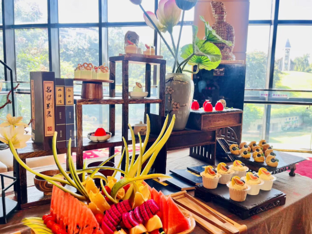 貴州簡(jiǎn)約商務(wù)茶歇私人訂制 誠(chéng)信經(jīng)營(yíng) 成都凱號(hào)餐飲管理供應(yīng)