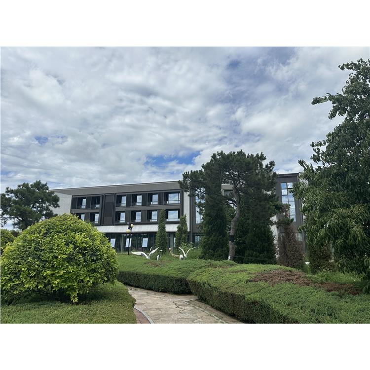 沈陽龍生墓地多少錢 免費接送