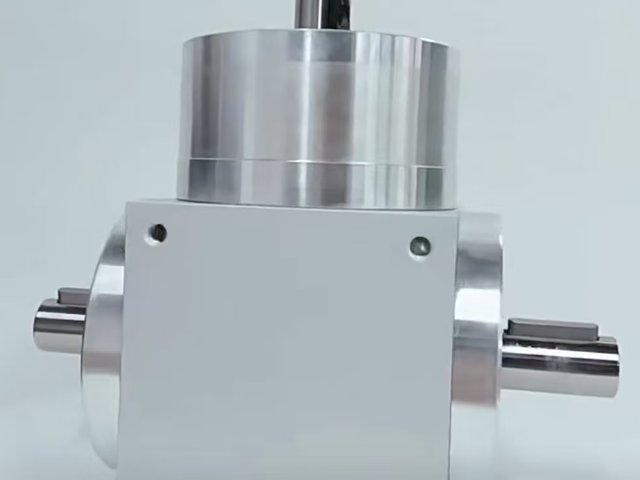 附近哪里有減速機(jī)供應(yīng)商家 蘇州納云機(jī)電科技供應(yīng)