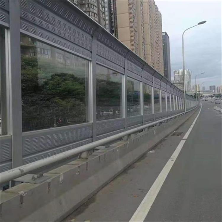 良好的阻燃性能 PC中空陽光板隔音板生產廠家 加工性佳