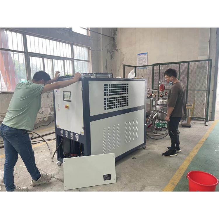 溧陽冷水機和冷熱一體機廠家電話
