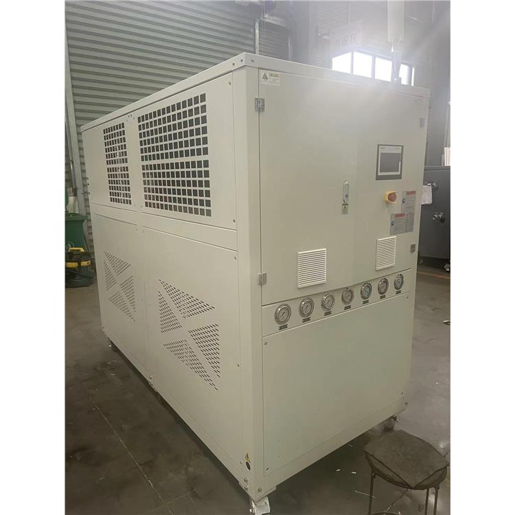 興化冷水機(jī)和冷熱一體機(jī)供應(yīng) 性能穩(wěn)定