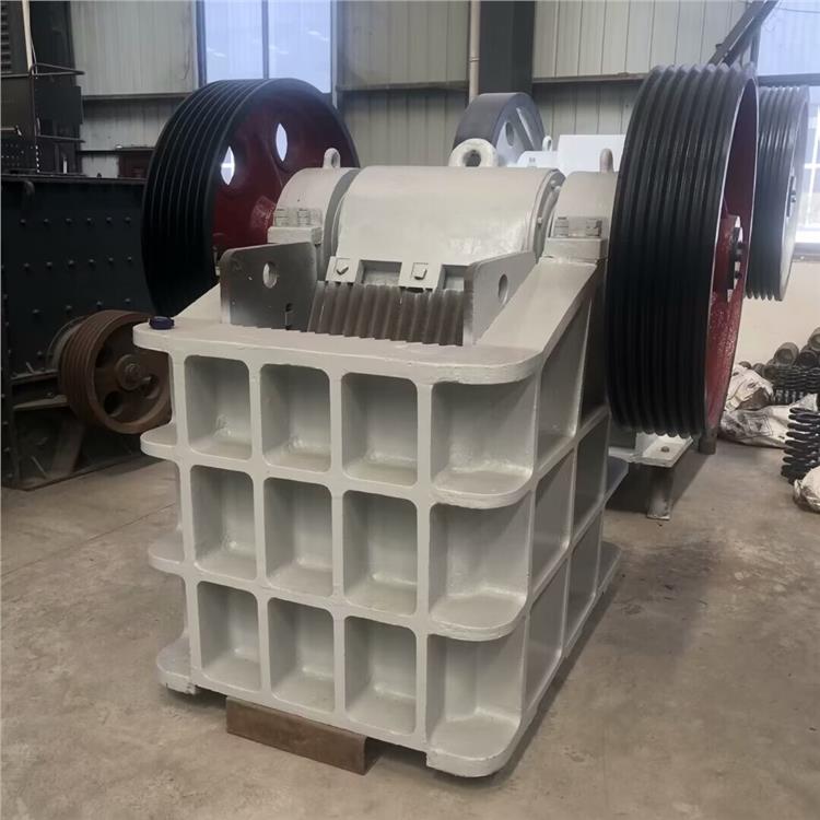 內蒙古礦山破碎機電壓 砂石生產線