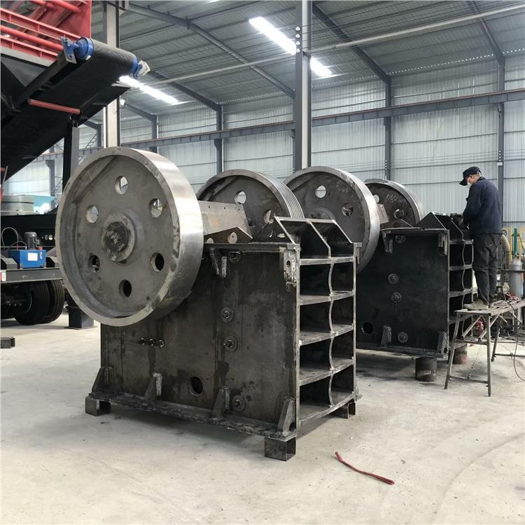 湖南小型鄂式破碎機中碎